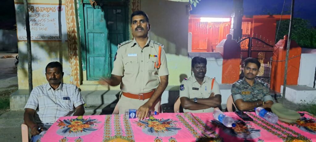 ఆన్ లైన్ లో గేమ్ ఆడి ప్రాణాలు తీసుకోవద్దు: సిఐ మొగిలి 1000953821